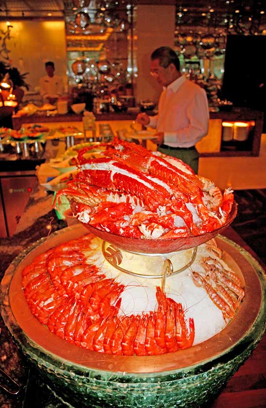 Shangri-la Hotel.