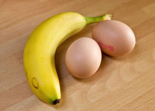 Eggs and banana.