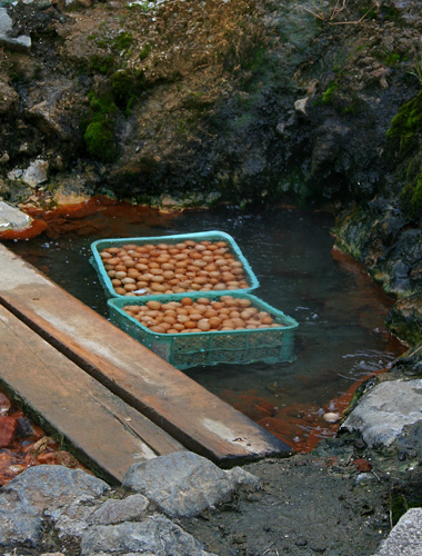 Changbaishan Hydrothermal Cuisine Changbaishan hot spring eggs.