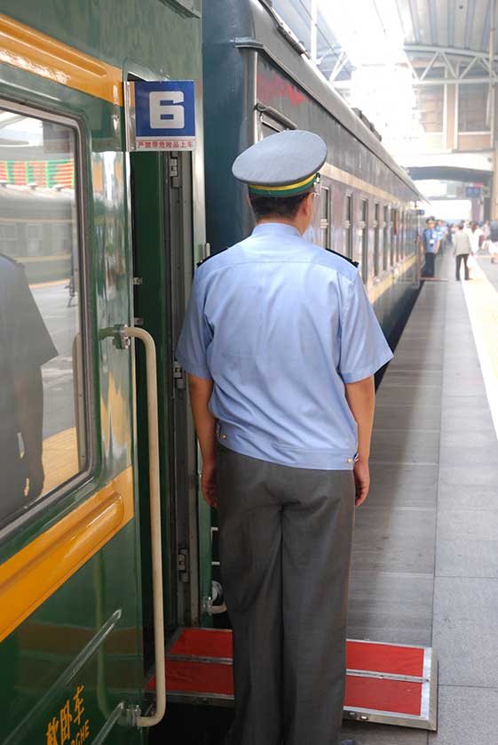 Beijing to Lhasa Luxury Train.