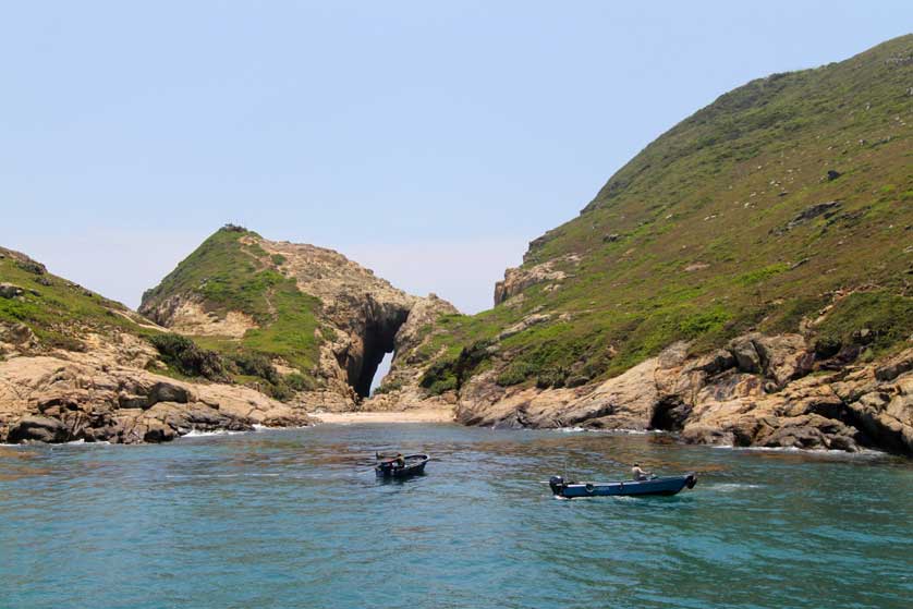 South Ninepin Island.