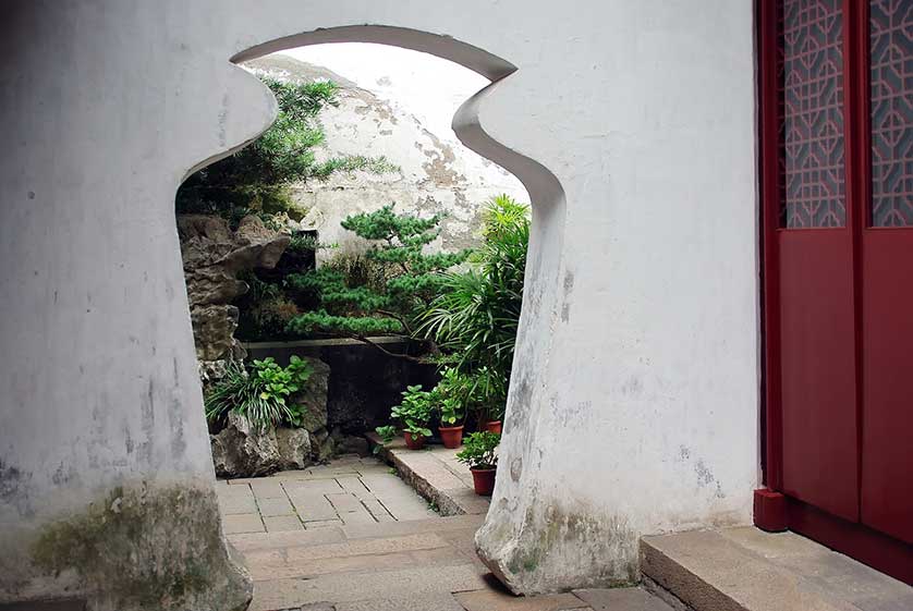 Suzhou in Jiangsu Province is famous for its ornamental gardens.