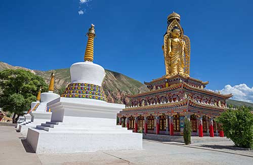 Wutun Monastery, Qinghai, China.