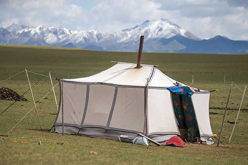 Qinghai Lake Grassland, Qinghai, China
