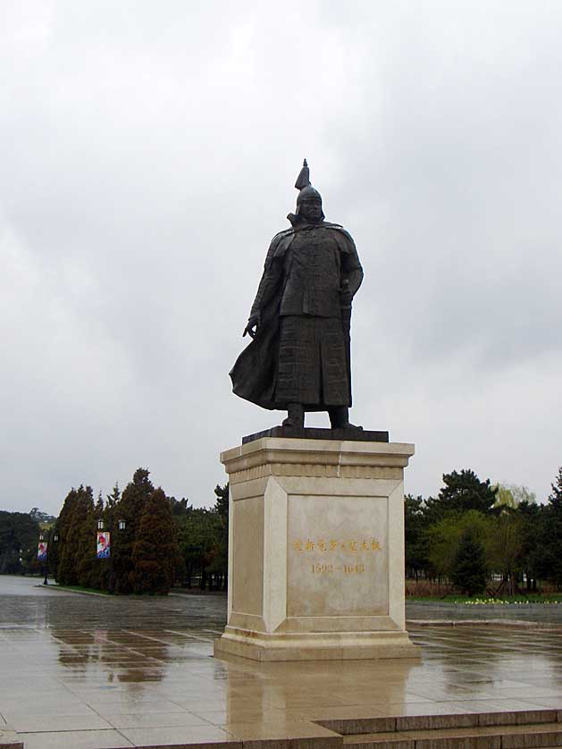 Statue of Hong Taiji, Zhaoling Tomb, Shenyang.